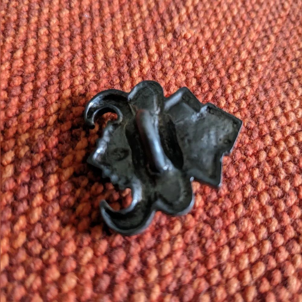 Vintage Metal Bolo Tie//Bull//Red+Turquoise like stones - Picture 7 of 8